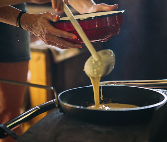Bake pancakes in the open air
